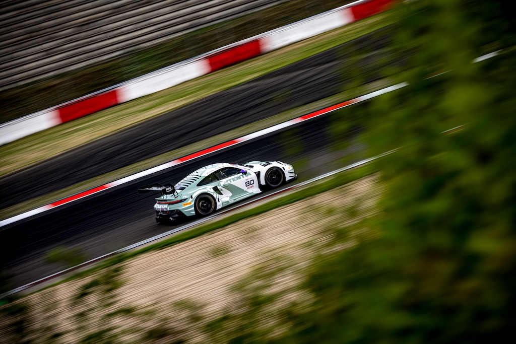 Uheldig strategi kostede Bastian Buus potentiel GTWC-sejr på Nürburgring.
(Foto: Lionspeed GP)